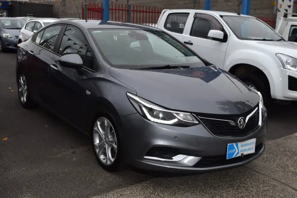 2017 HOLDEN ASTRA LT